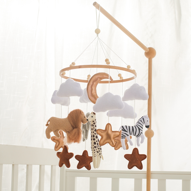 Crib Mobile Musical - موبايل سرير أطفال خشبي، خشخيشات أطفال