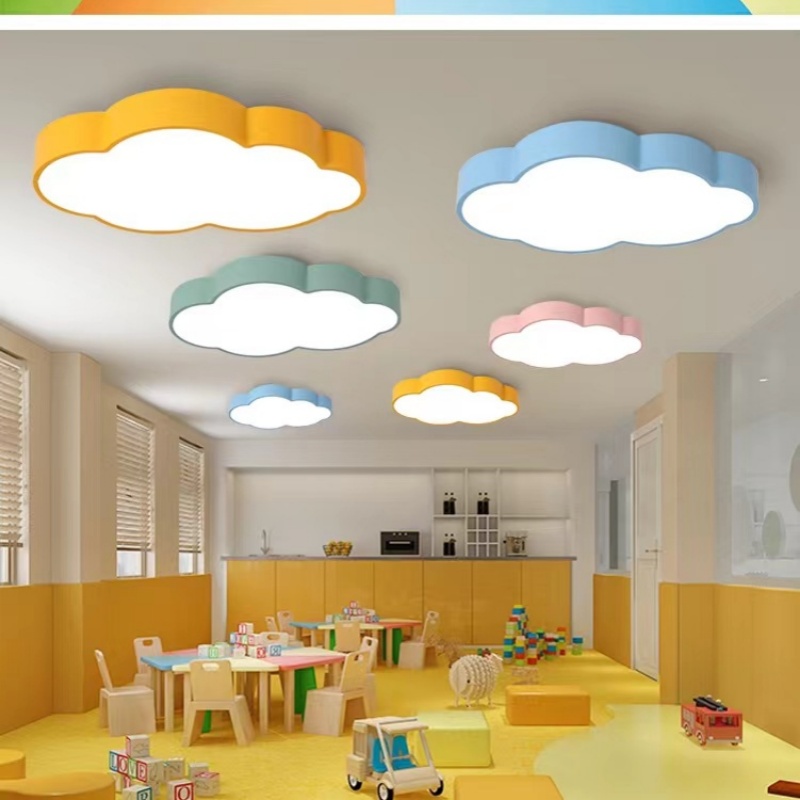 مصباح معلق على شكل سحابة بتصمي - مراجعة Baby Nursery Chandelier وسعره