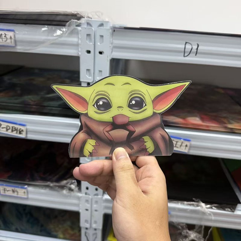 أنيمي الكرتون الطفل يودا ثلاثي - مراجعة Baby Yoda Nursery Decor وسعره